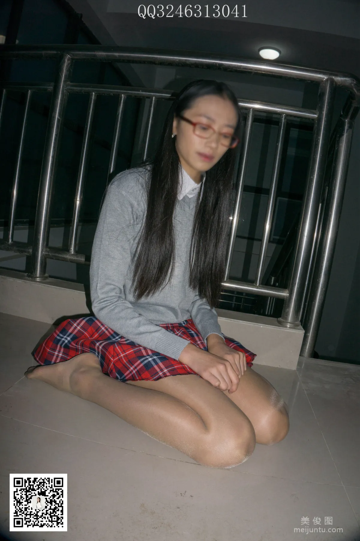 [DaSheng] No.099 Xuan Xuan - Shiny Stockings in the Night (Complete Edition) photo 46