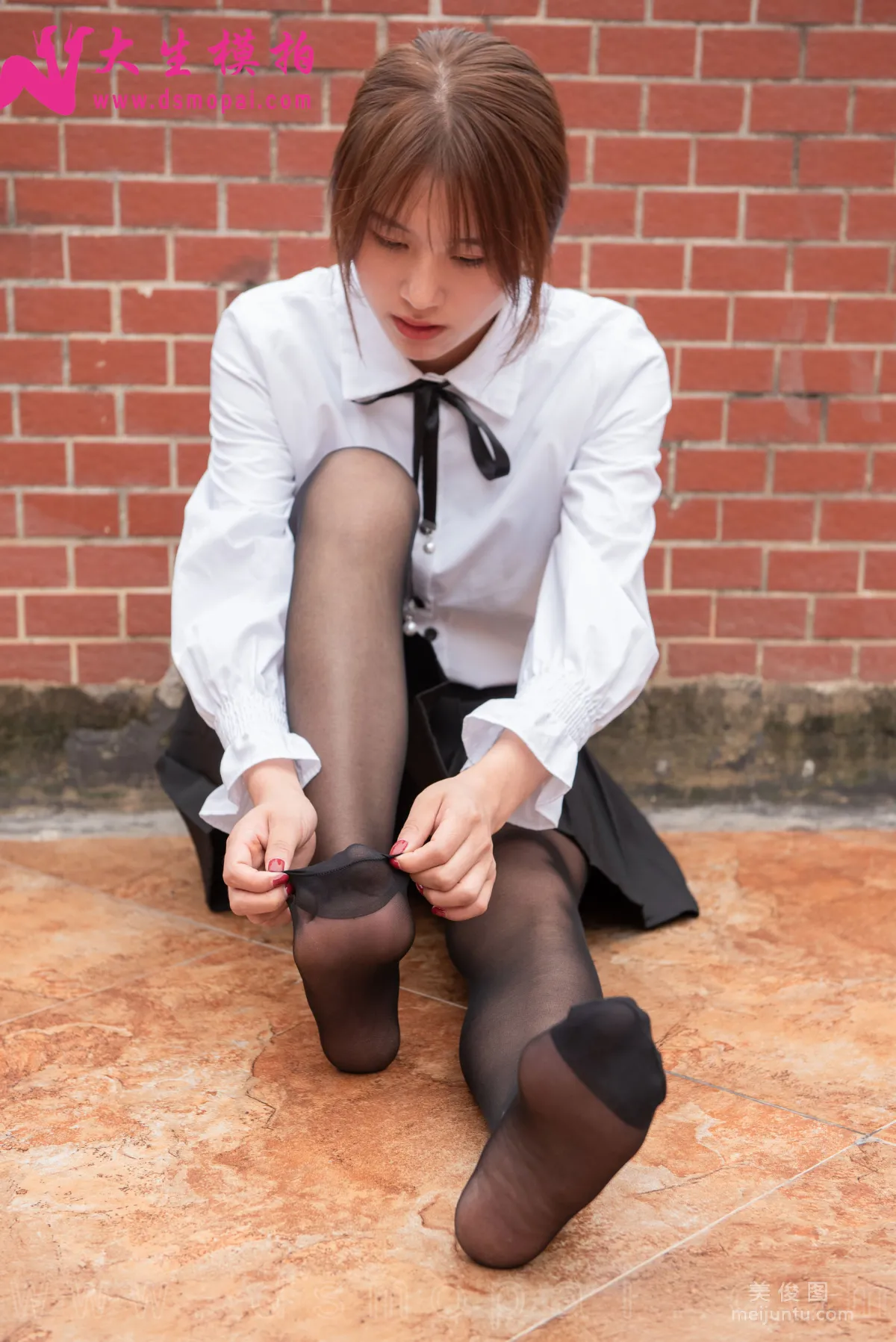 [大生模拍] No.152 小颖 - 学院黑丝39