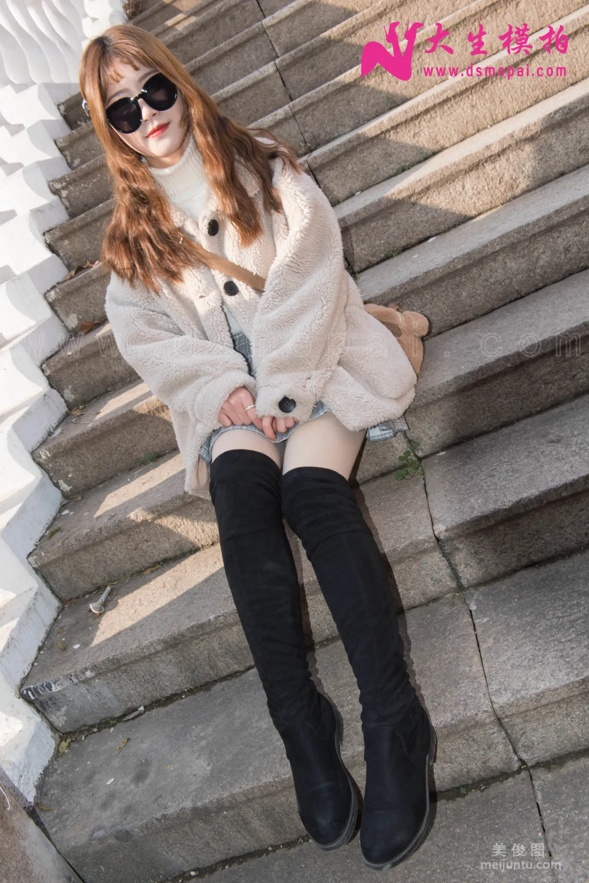 [DaSheng] No.111 Jiao Jiao, Outdoor Bare Legs Magic Tool photo 2