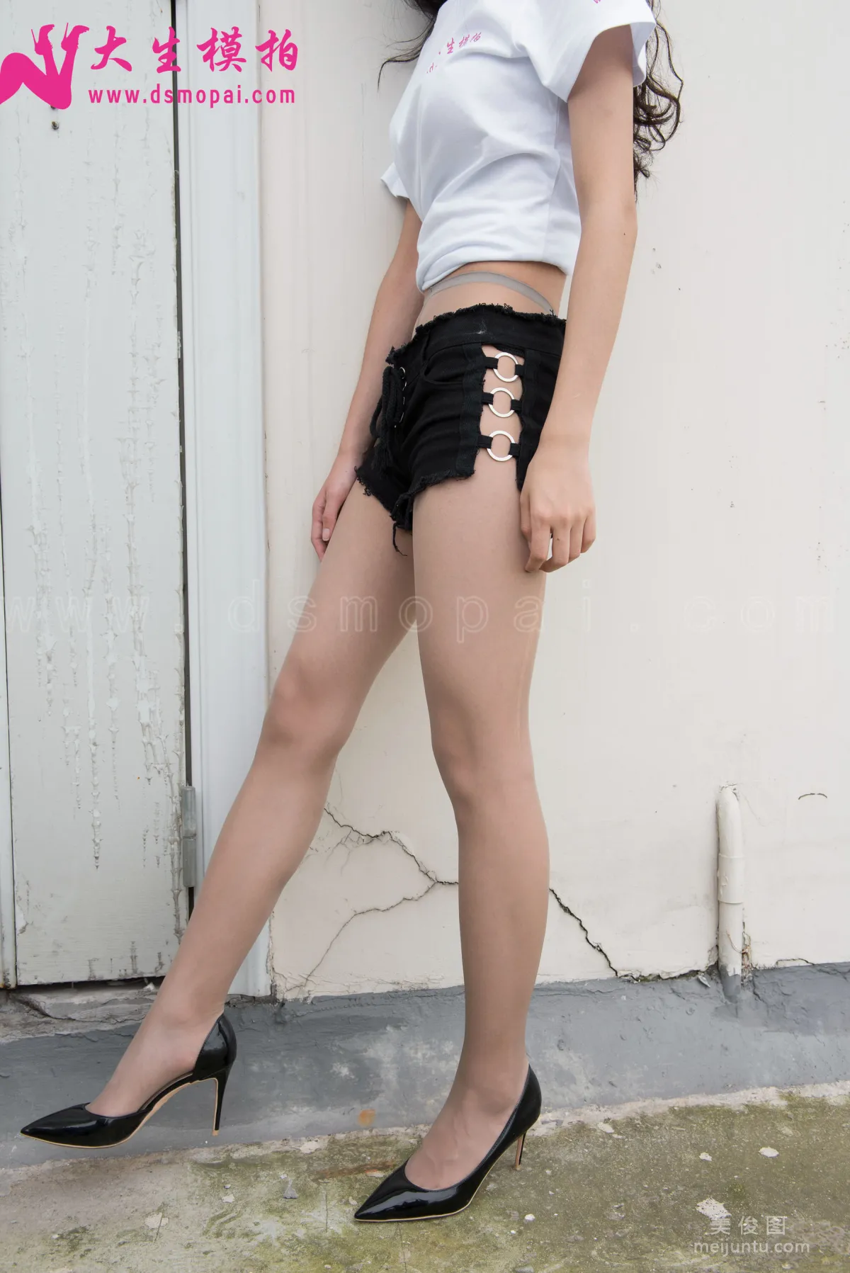 [DaSheng] No.134 Xiao Qi, Under the Shorts, Only Stockings photo 60