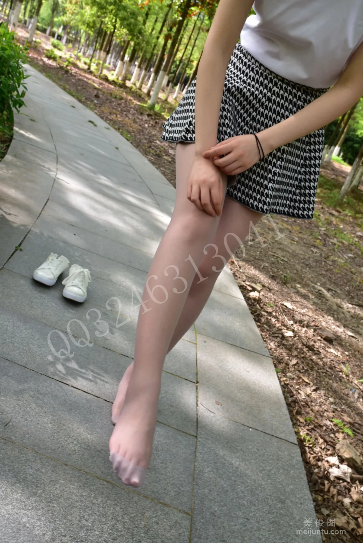 [DaSheng] No.057 Min Min - Walking on the Path Without Shoes photo 25
