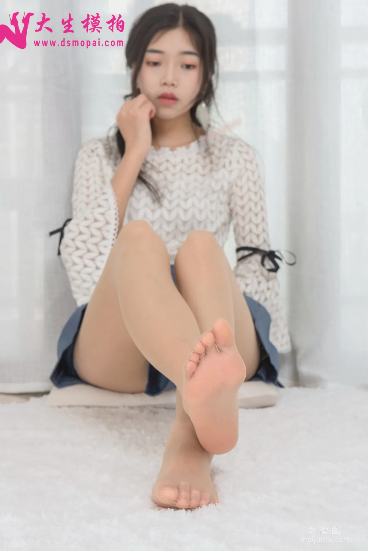 [大生模拍] No.126 花花 - 超美嫩足 36