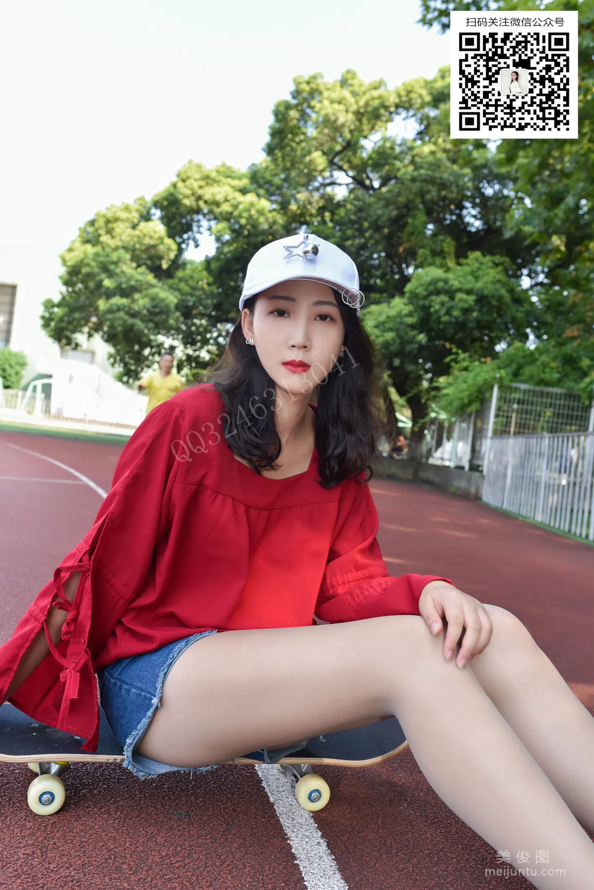 [DaSheng] No.078 Yue Yue, Wearing Stockings to Play on a Skateboard photo 7