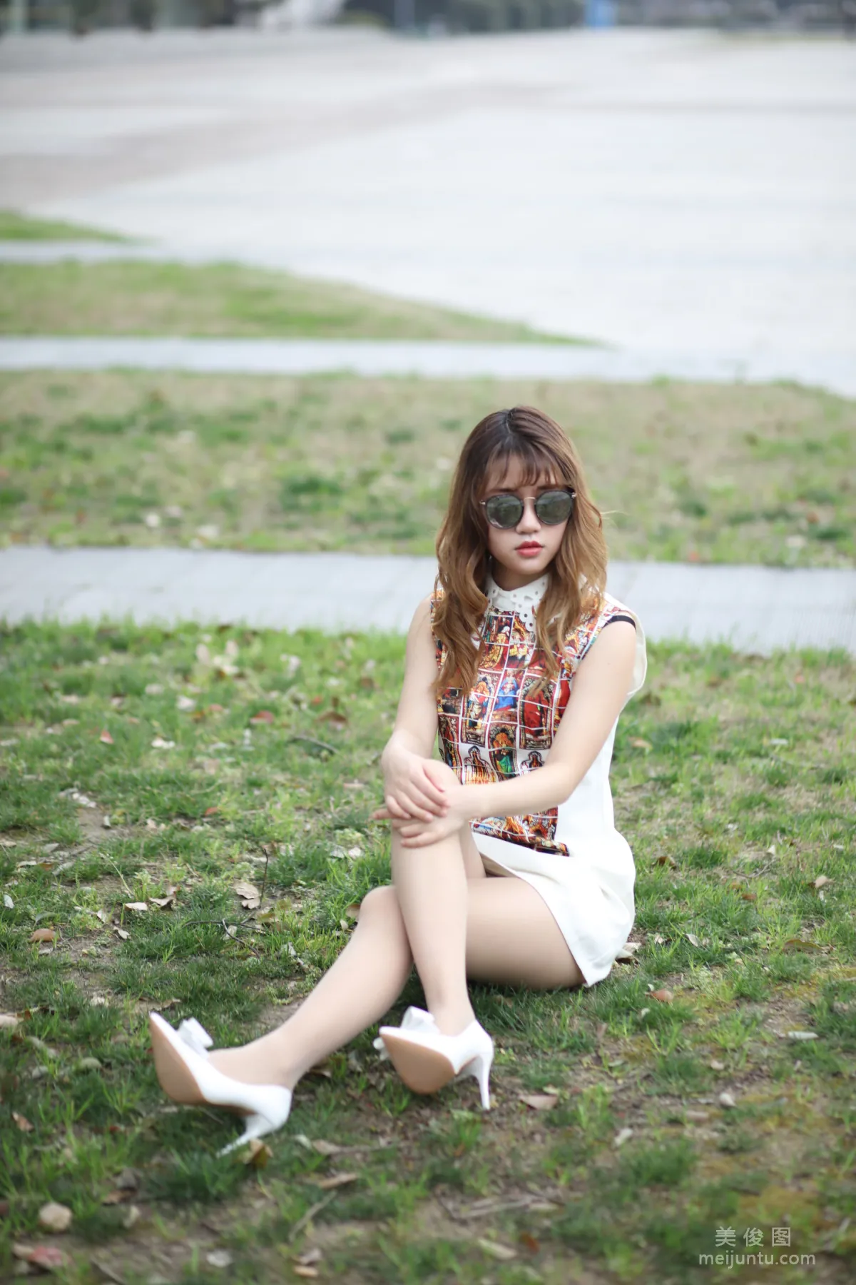 [Naisi] NO.058 Gao Gao - Sit Tight, Big White Legs! photo 6