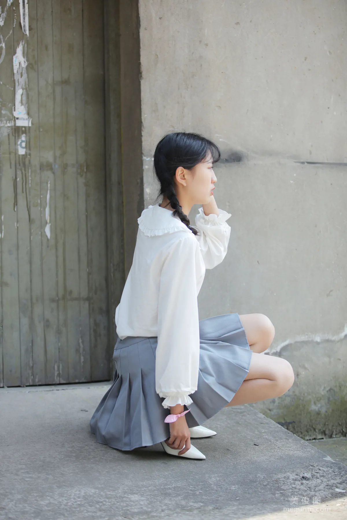 [Naisi] NO.072 Xiao Chengzi - Ponytail and White Pleated Skirt photo 5