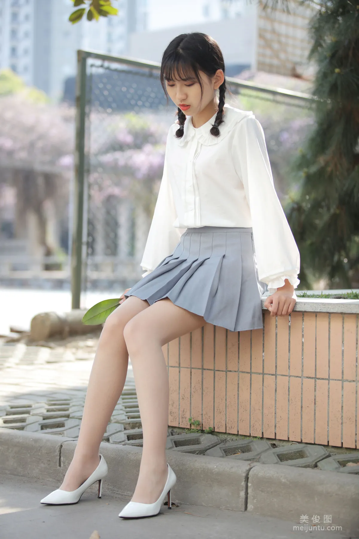 [Naisi] NO.072 Xiao Chengzi - Ponytail and White Pleated Skirt photo 32
