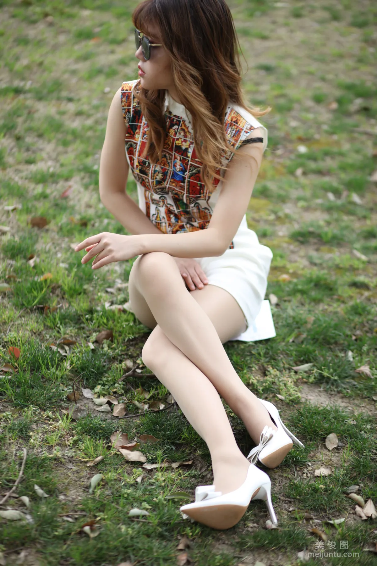 [Naisi] NO.058 Gao Gao - Sit Tight, Big White Legs! photo 13