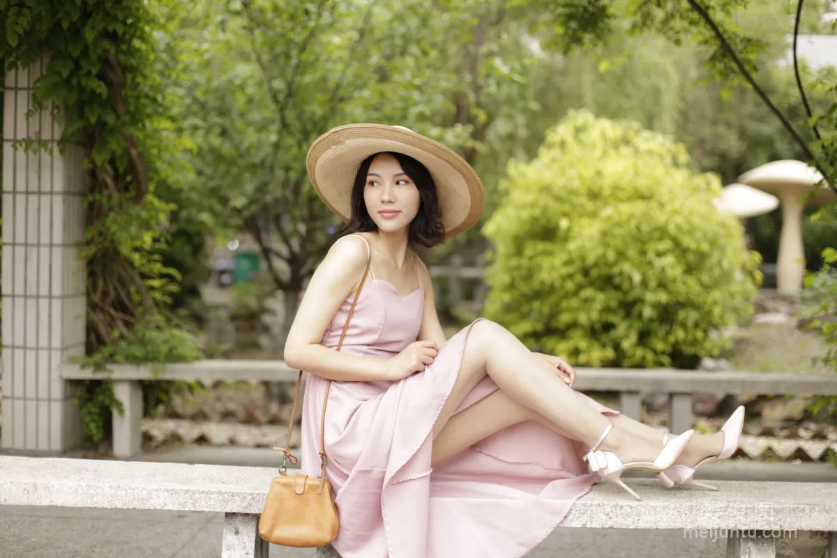 [Naisi] NO.105 Cheng Xi - Backless Lace-Up Vacation Length photo 12