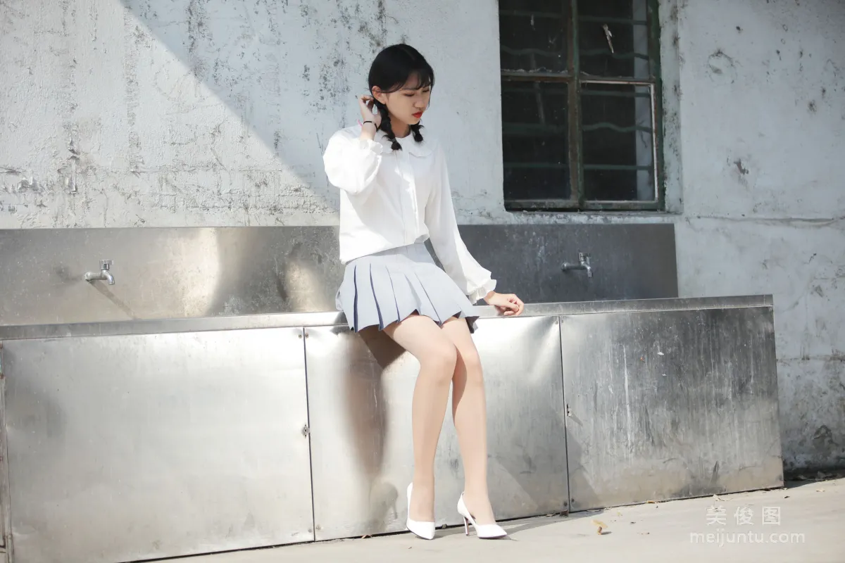 [Naisi] NO.072 Xiao Chengzi - Ponytail and White Pleated Skirt photo 17