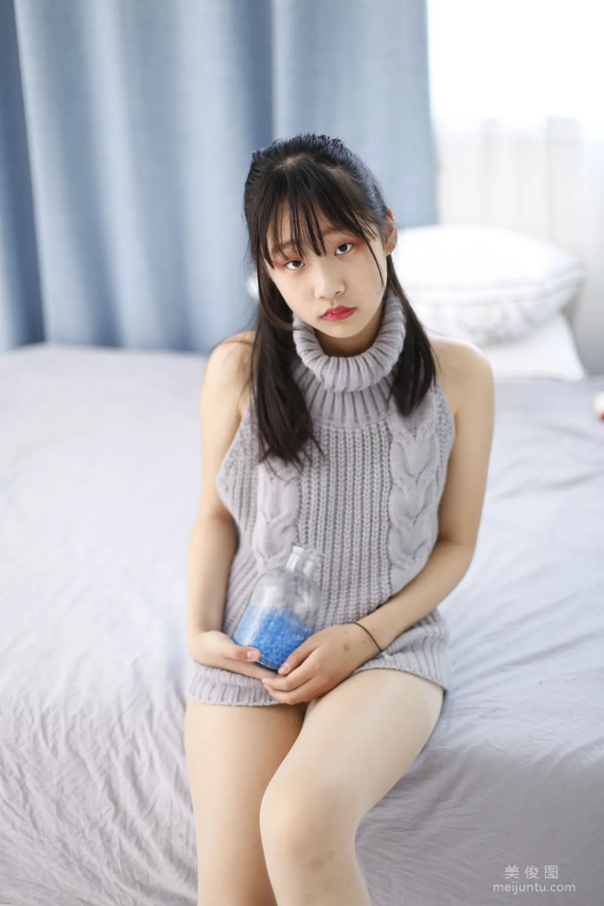 [Naisi] NO.098 Dan Baifen - Halter Sweater Take a Look photo 31