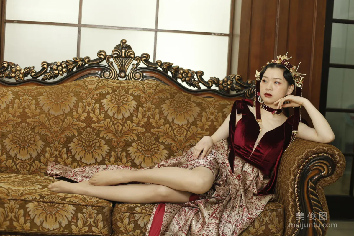 [奈丝] NO.045 小蝶  - 你是QUEEN26