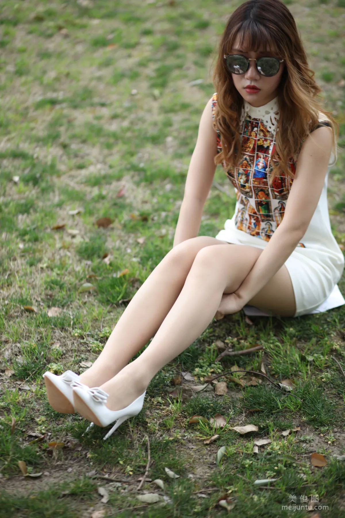 [Naisi] NO.058 Gao Gao - Sit Tight, Big White Legs! photo 10