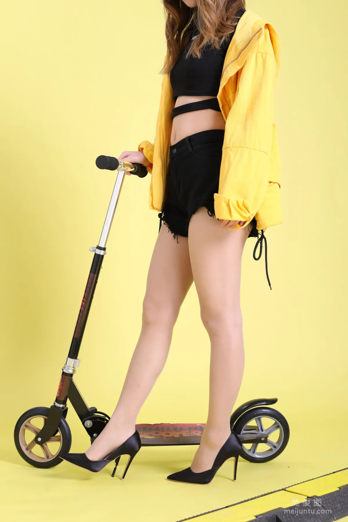 [Naisi] NO.021 Gao Gao, Yellow-Orange Sporty Girl photo 5