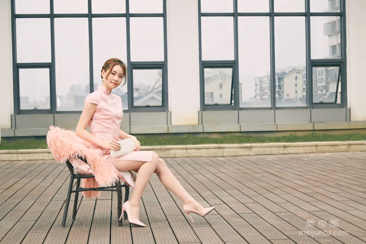 Lu Lu: Naisi No. 079 photo 22