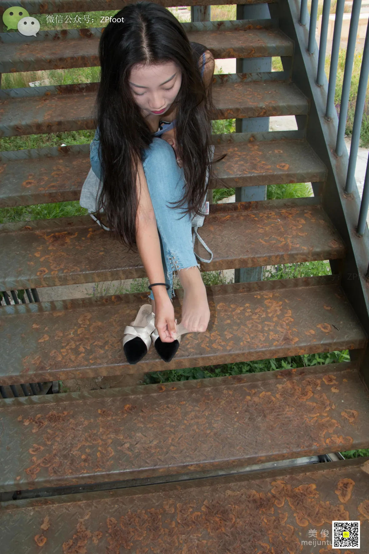 [LSS] NO.010 Shao Yao - Shao Yao's Short Stockings and Bare Feet photo 28