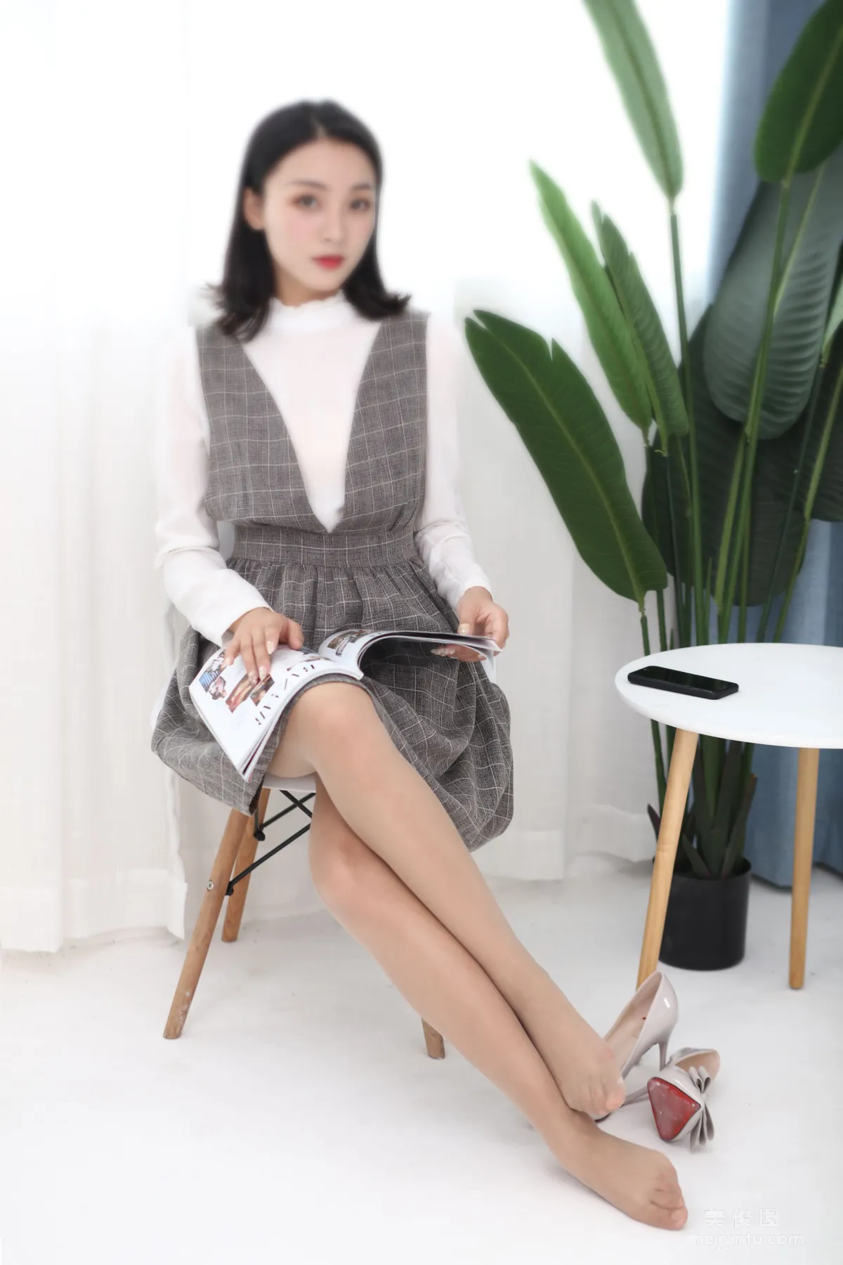 [奈丝] NO.133 秀秀 - 装嫩两件套 衬衫背带裙9