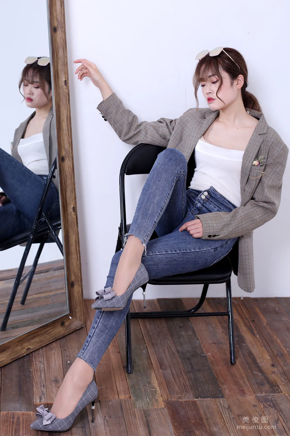 Ke Le: Naisi No. 113 photo 20