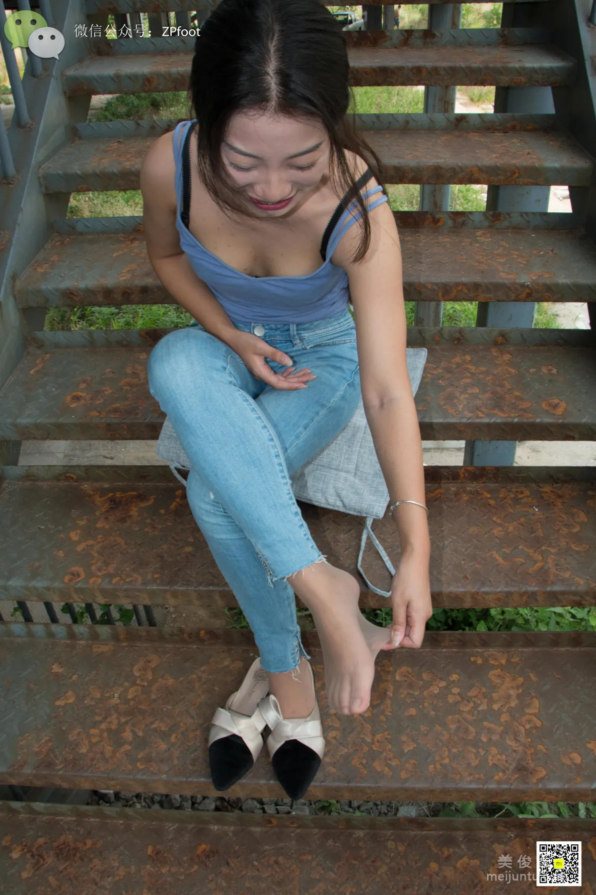 [LSS] NO.010 Shao Yao - Shao Yao's Short Stockings and Bare Feet photo 38