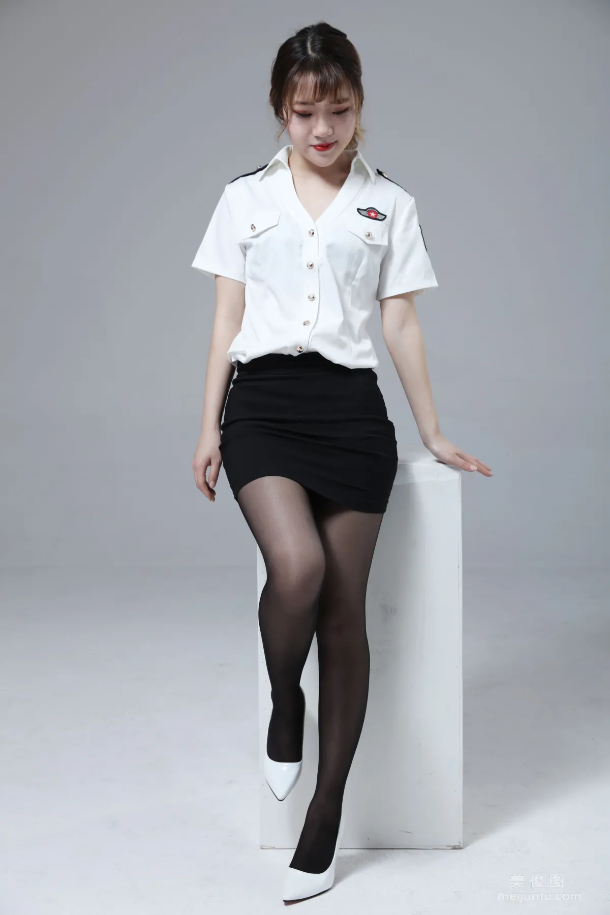 [奈丝] NO.115 高高 - 制服黑丝17