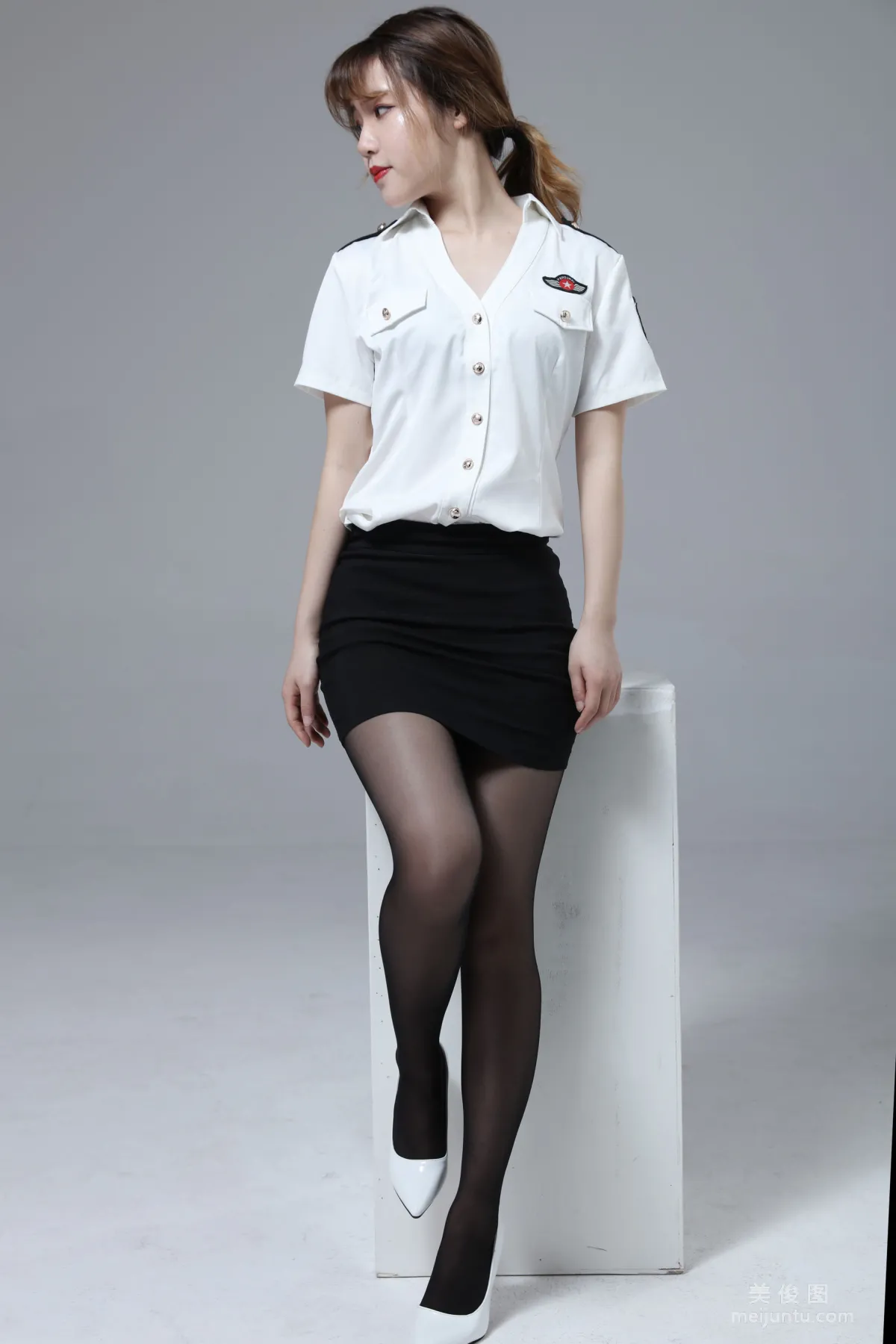 [奈丝] NO.115 高高 - 制服黑丝16