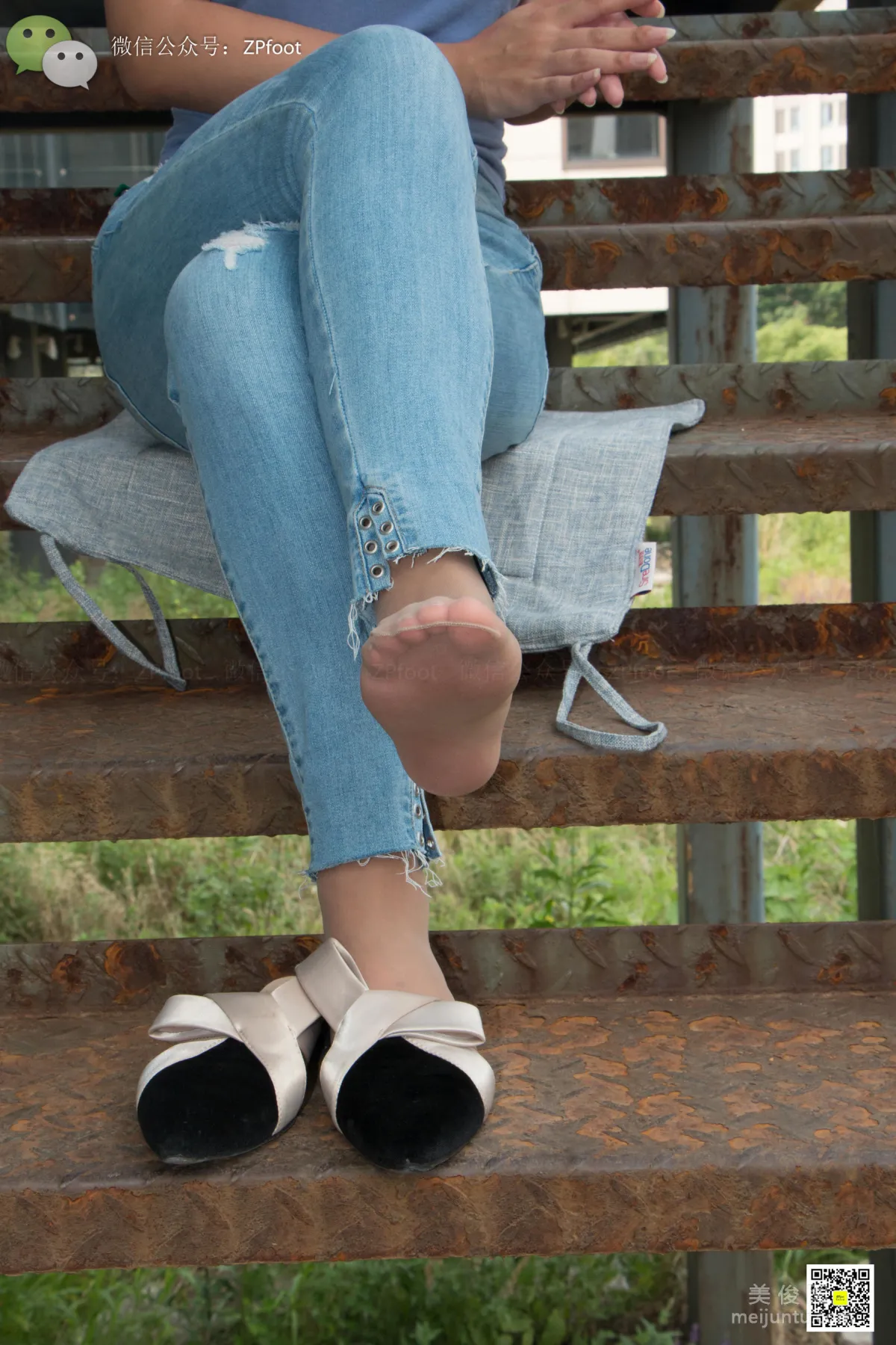 [LSS] NO.010 Shao Yao - Shao Yao's Short Stockings and Bare Feet photo 32