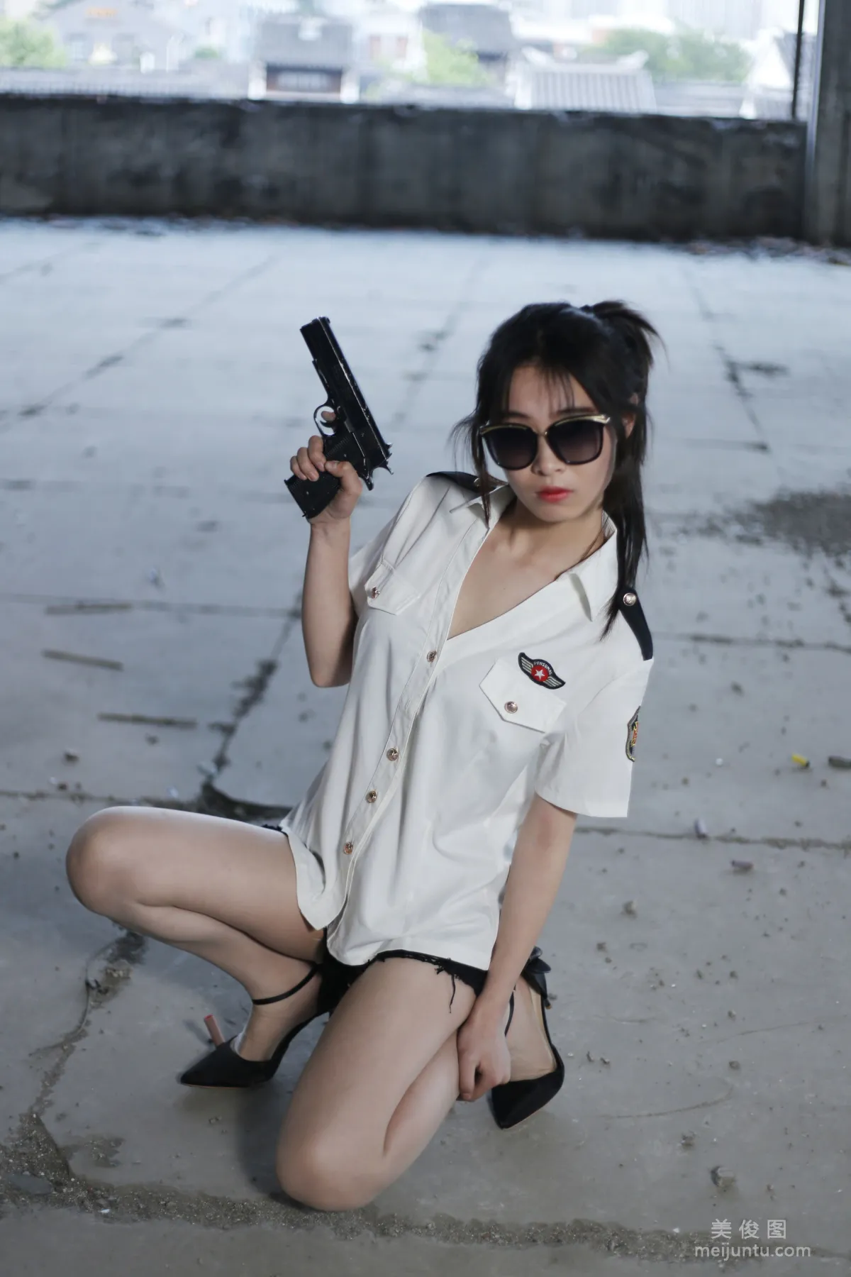 [Naisi] NO.123 Xiao Xian - Why Not Wear Shoes Properly photo 20