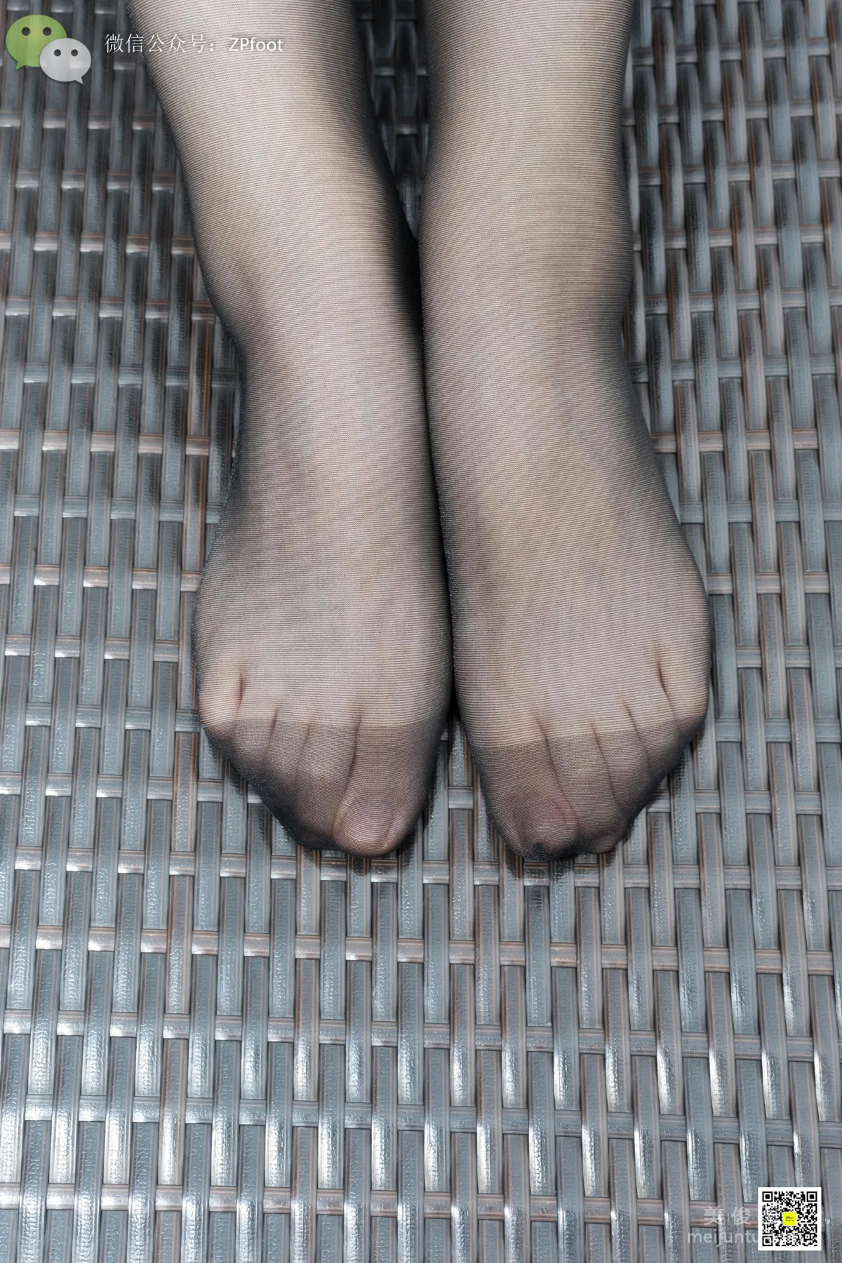[LSS] NO.016 sale's Black Stockings and Tender Feet Photo Set photo 13