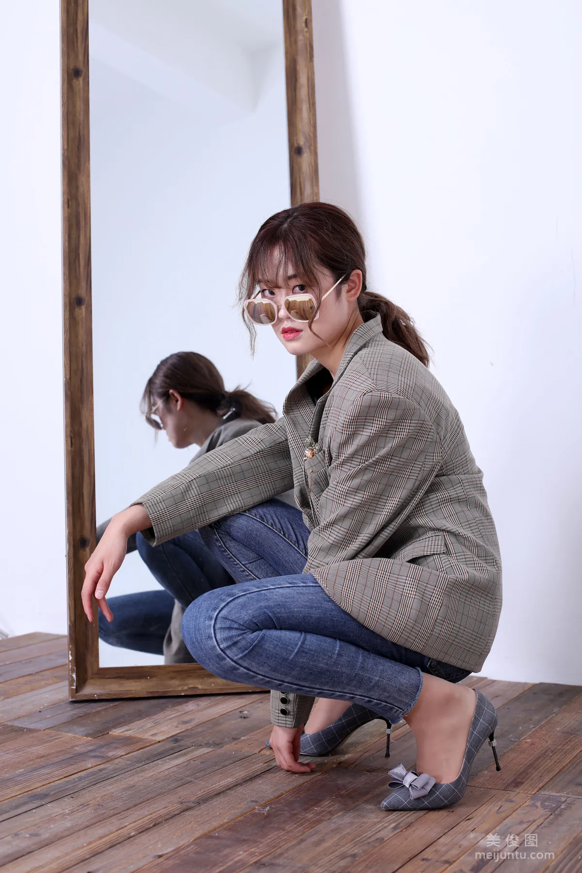 Ke Le: Naisi No. 113 photo 12