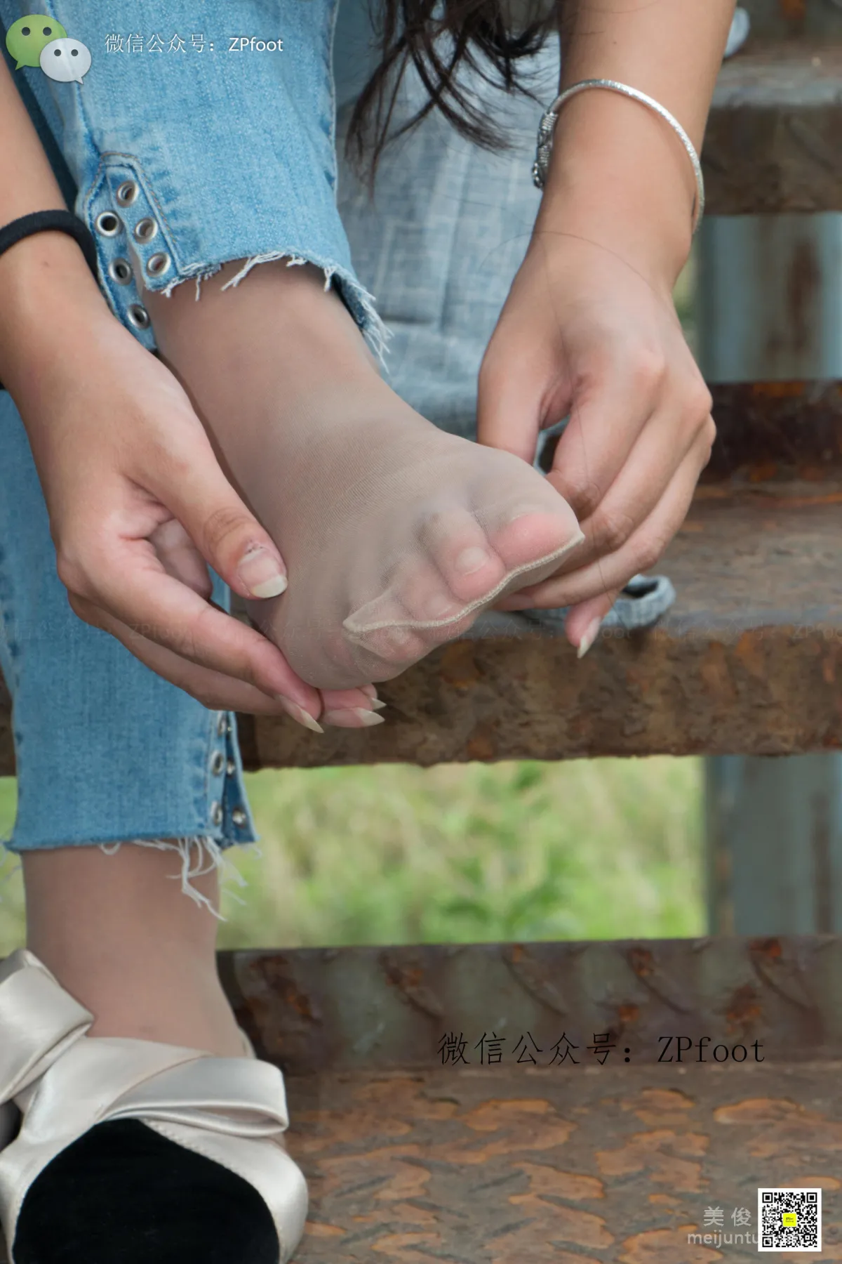 [LSS] NO.010 Shao Yao - Shao Yao's Short Stockings and Bare Feet photo 30