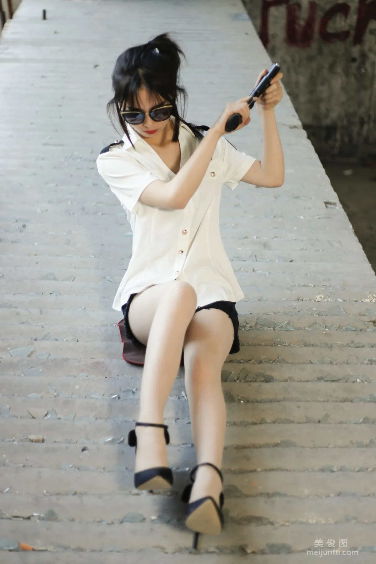 [Naisi] NO.123 Xiao Xian - Why Not Wear Shoes Properly photo 6