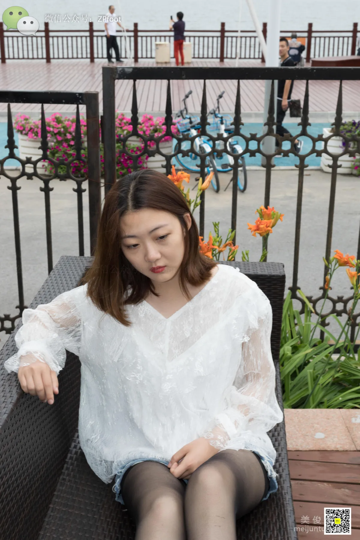 [LSS] NO.016 sale's Black Stockings and Tender Feet Photo Set photo 19