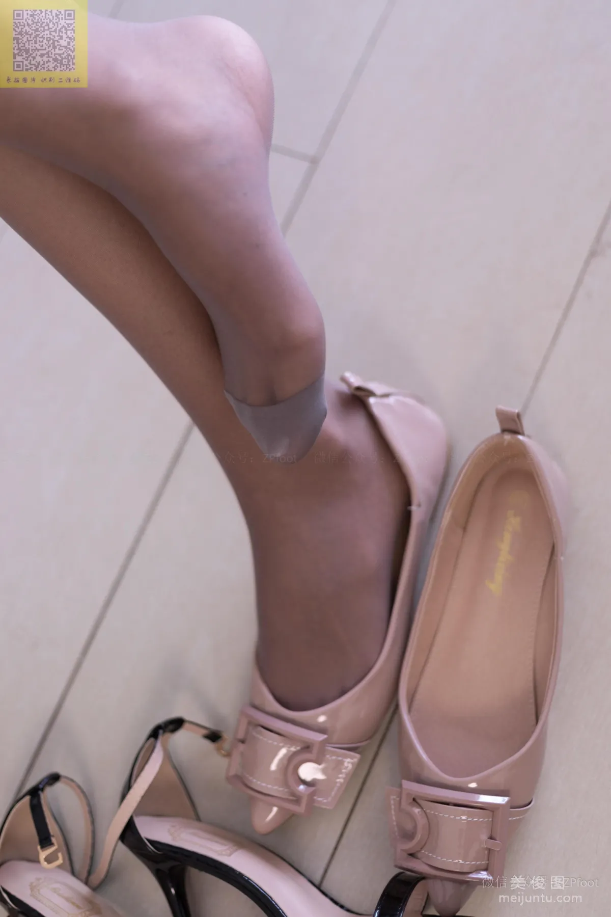 [LSS] NO.091 Xiao Xue, Reinforced Toe Gray Stockings Photo Set photo 11
