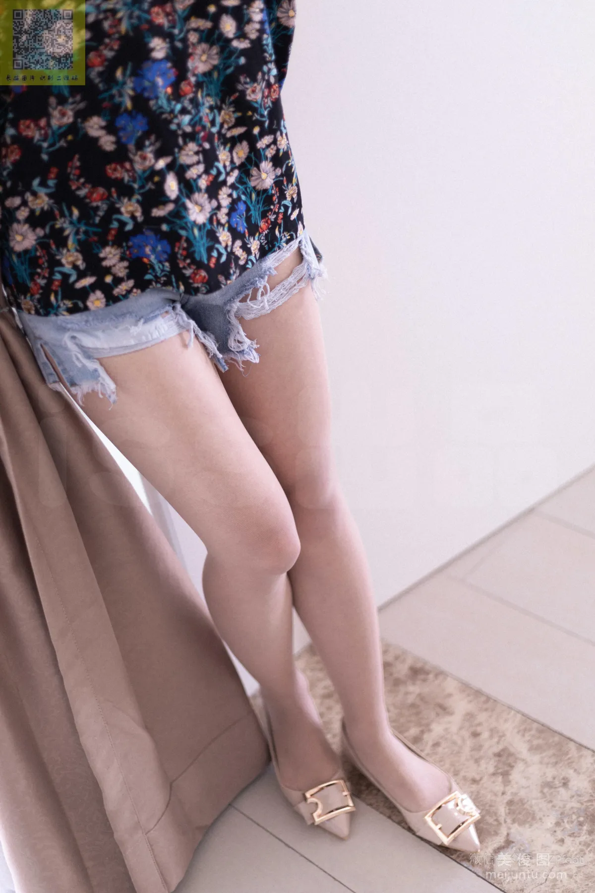 [LSS] NO.084 Xiao Xue's Camisole and Flesh-Colored Stockings Photo Set photo 56