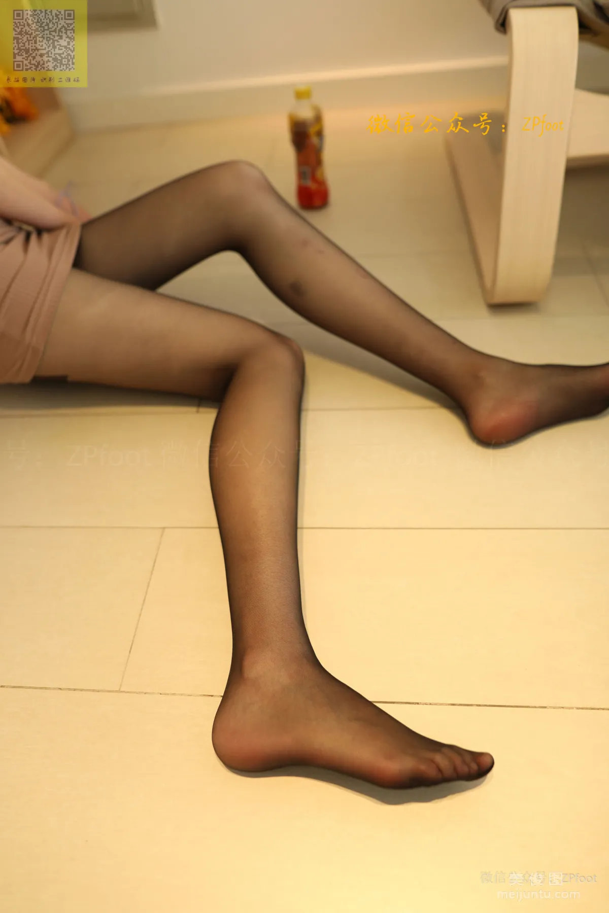 [LSS] NO.114 Xiao Ya Takes Off Stockings Photo Set photo 7