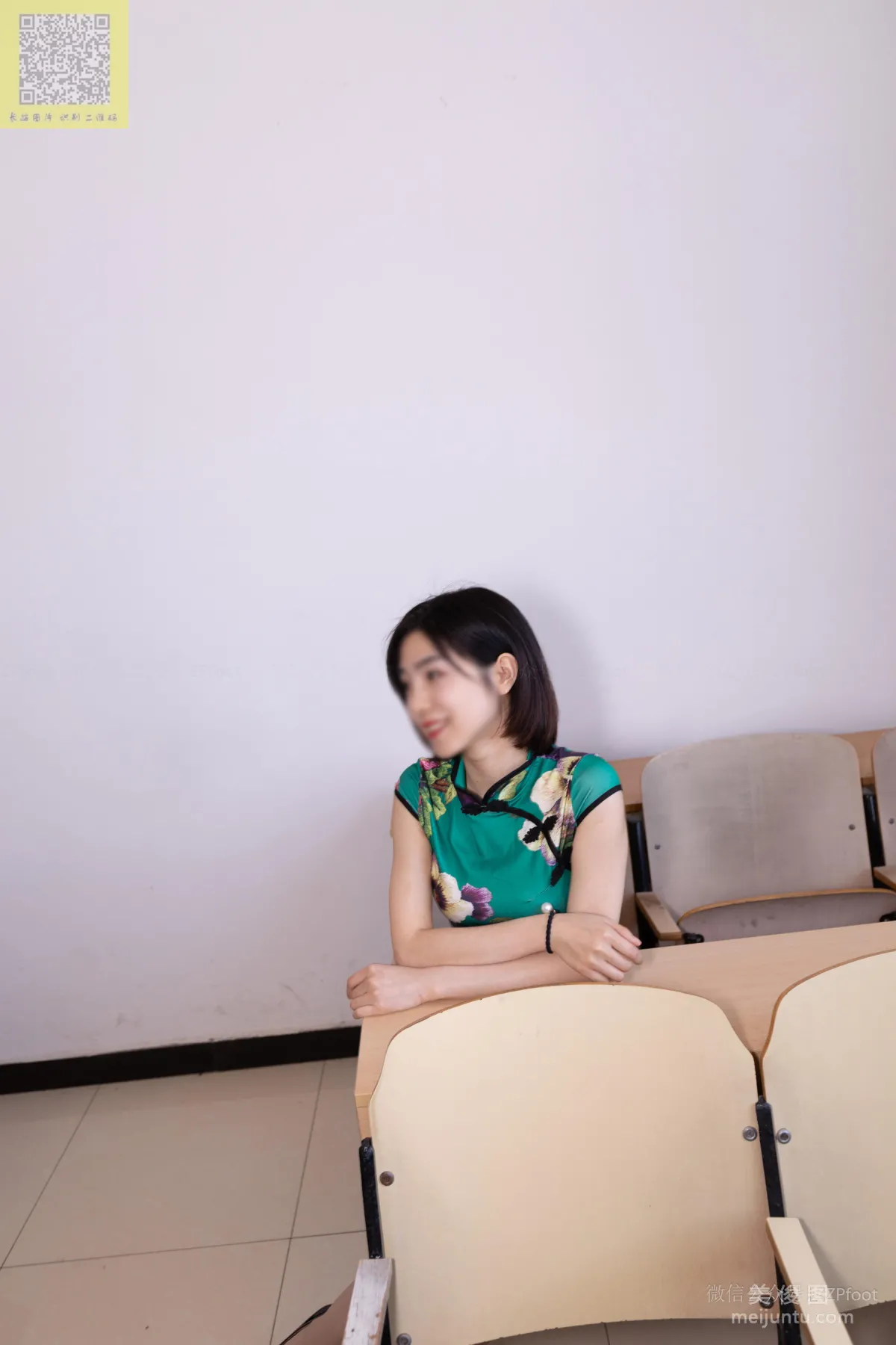 [LSS] NO.089 Xiao Yangyang's Qipao and Tube Stockings Photo Set photo 52