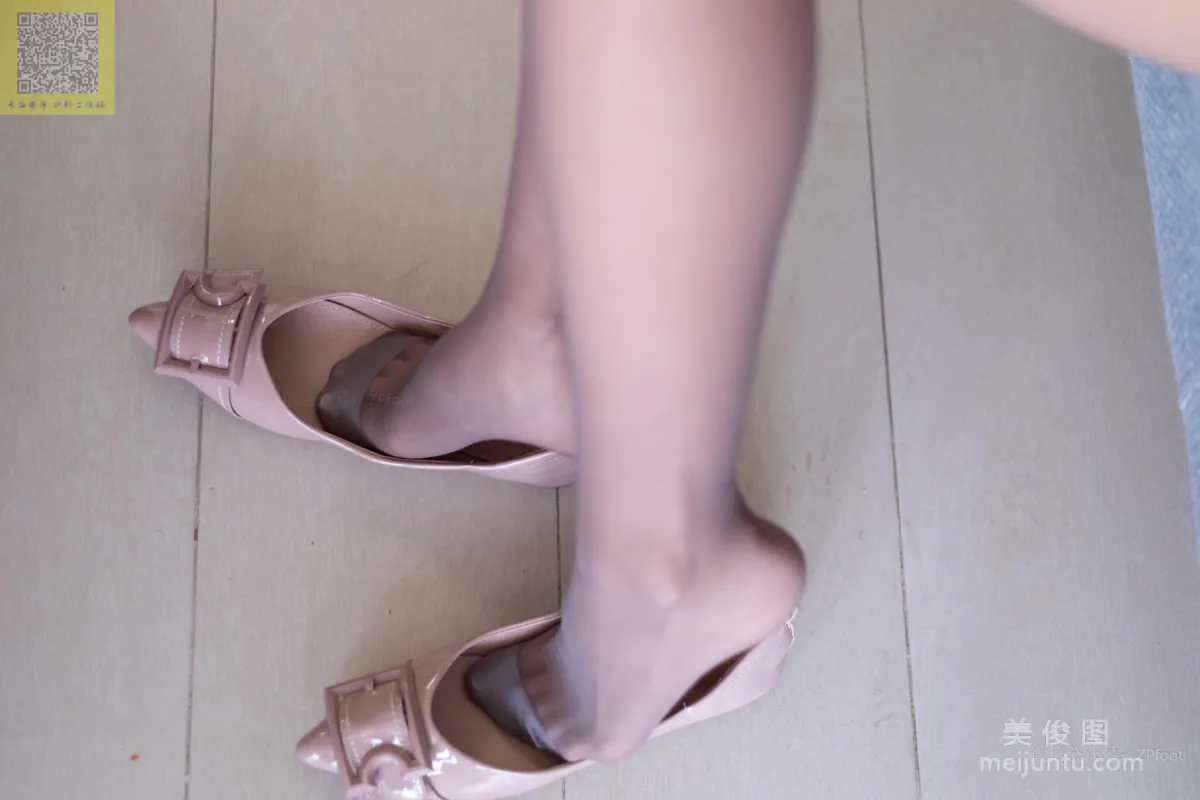 [LSS] NO.091 Xiao Xue, Reinforced Toe Gray Stockings Photo Set photo 66