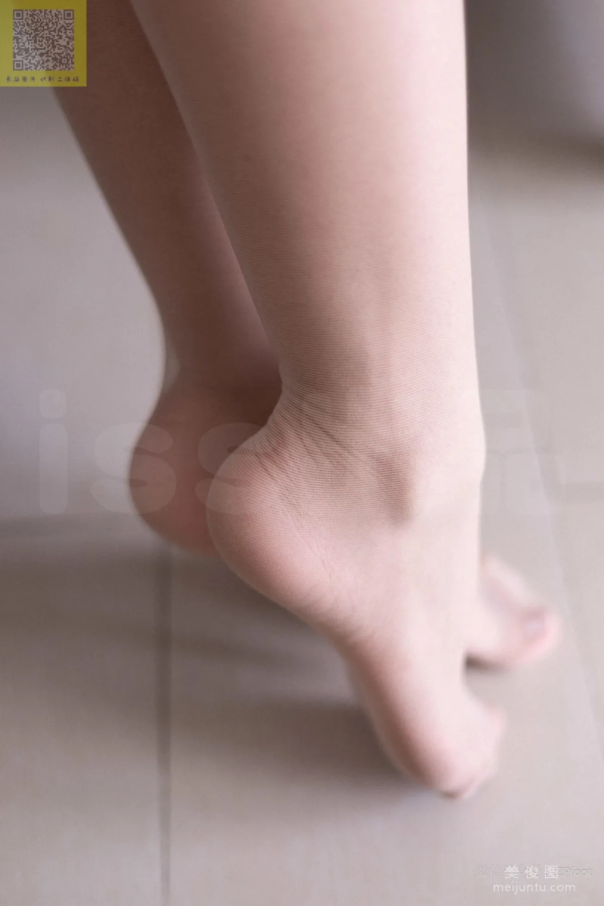 [LSS] NO.084 Xiao Xue's Camisole and Flesh-Colored Stockings Photo Set photo 52