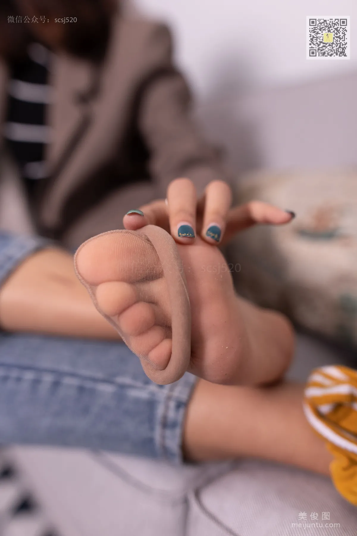 [LSS] NO.278 Ting Ting, Stockings or Cotton Socks, Which Is Your Favorite photo 81