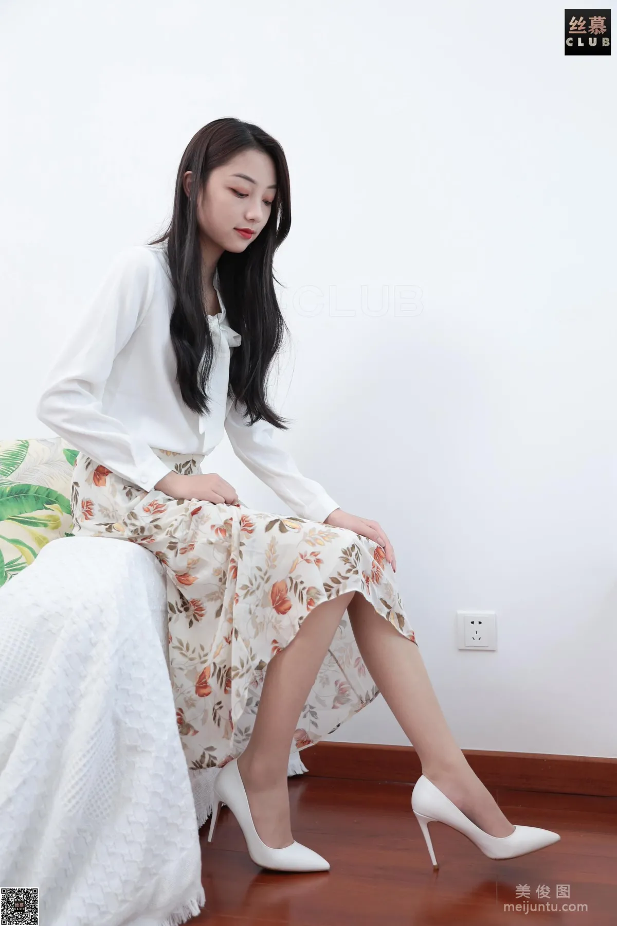 Shi Qing: SiMu SM063 photo 1