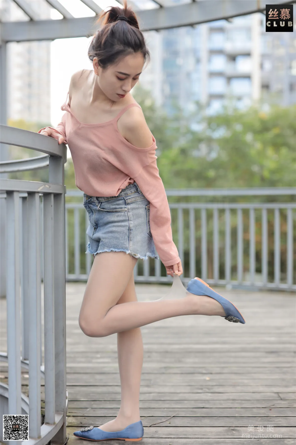 Xin Mo: SiMu SM115 photo 51