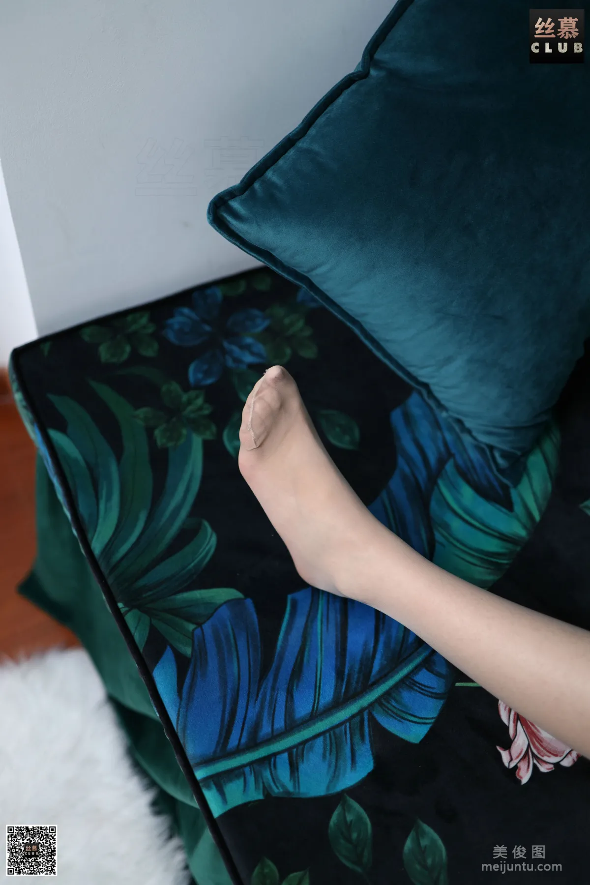 Wen Xin: SiMu SM142 photo 2