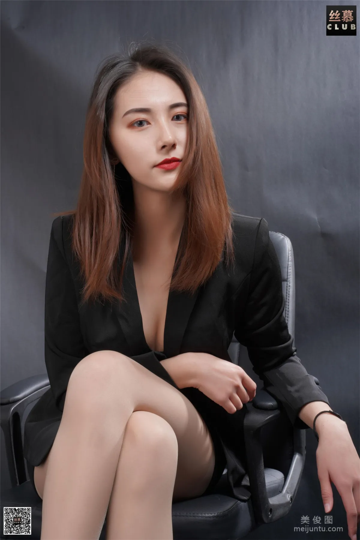 [SiMu] SM185 Tian Tian Yi Yuan Ting Ting, Beautiful Legs Female Boss Retrospective photo 59