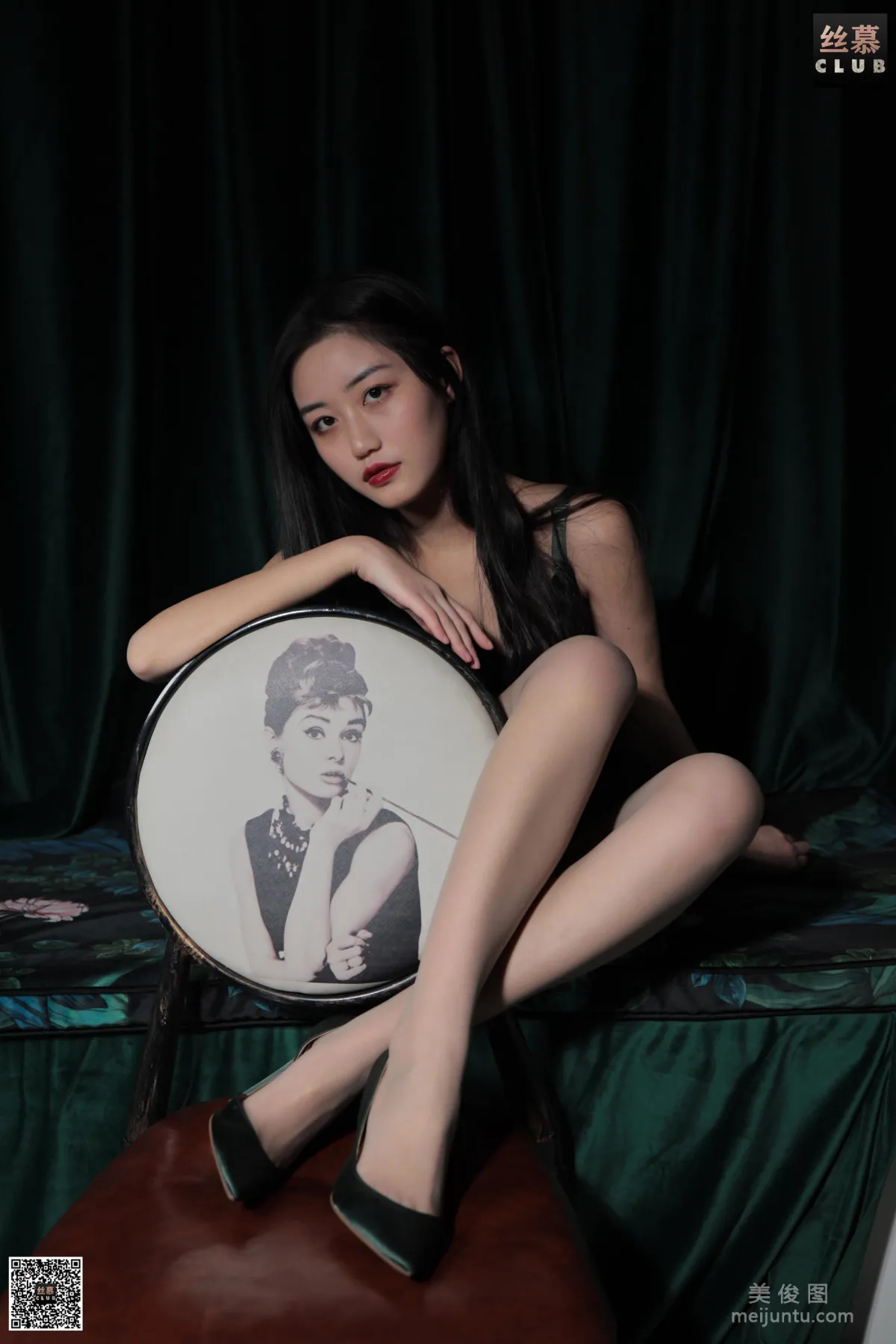 [SiMu] SM155 Daily One Yuan Shuang Shuang 'The Rule-Breaking Mature Woman' photo 1