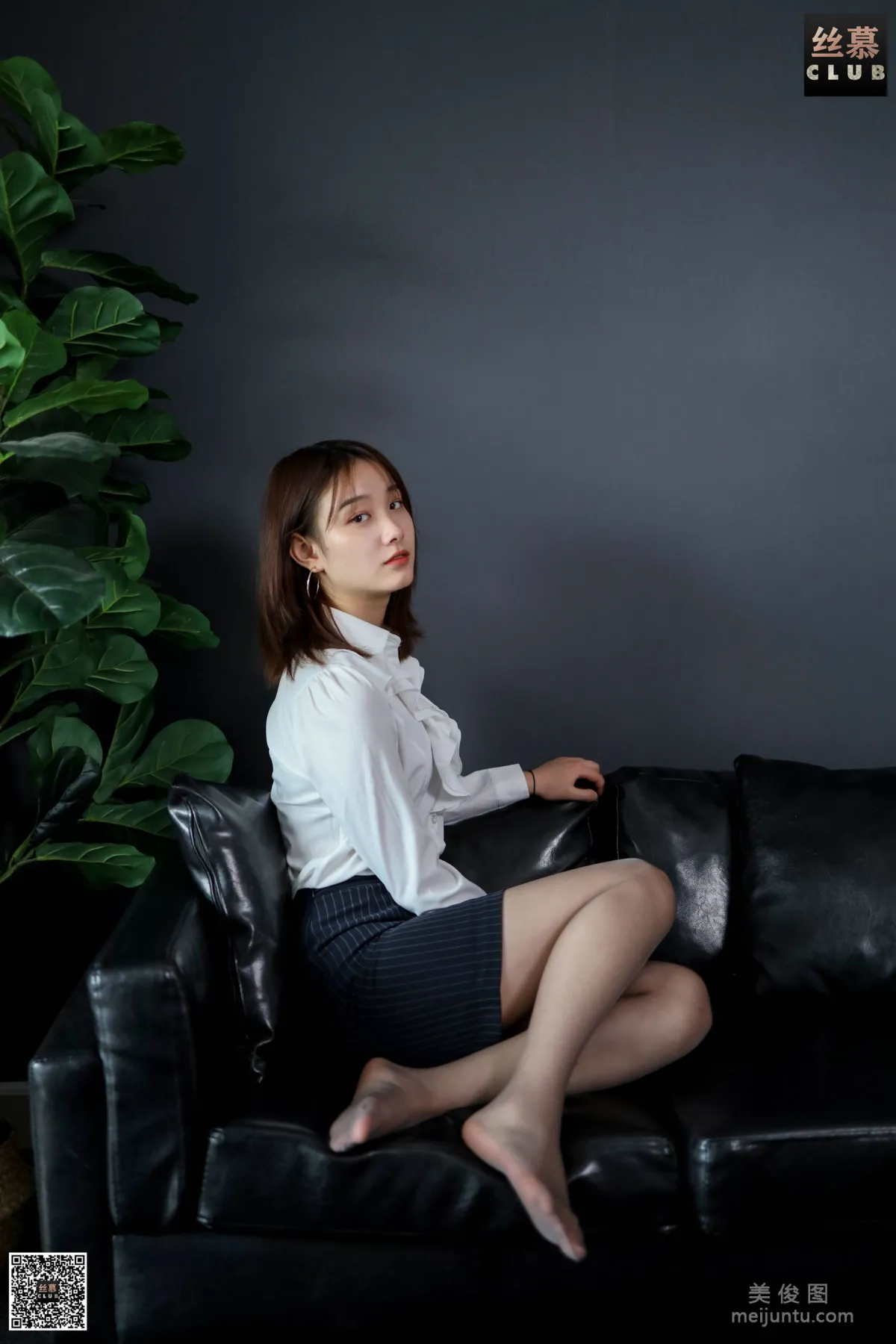 Xin Mo: SiMu SM143 photo 9