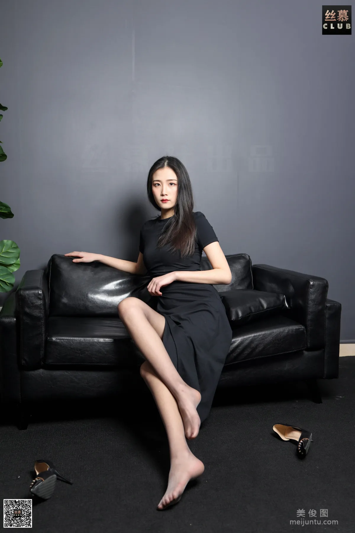 Xi Xi: SiMu SM147 photo 19