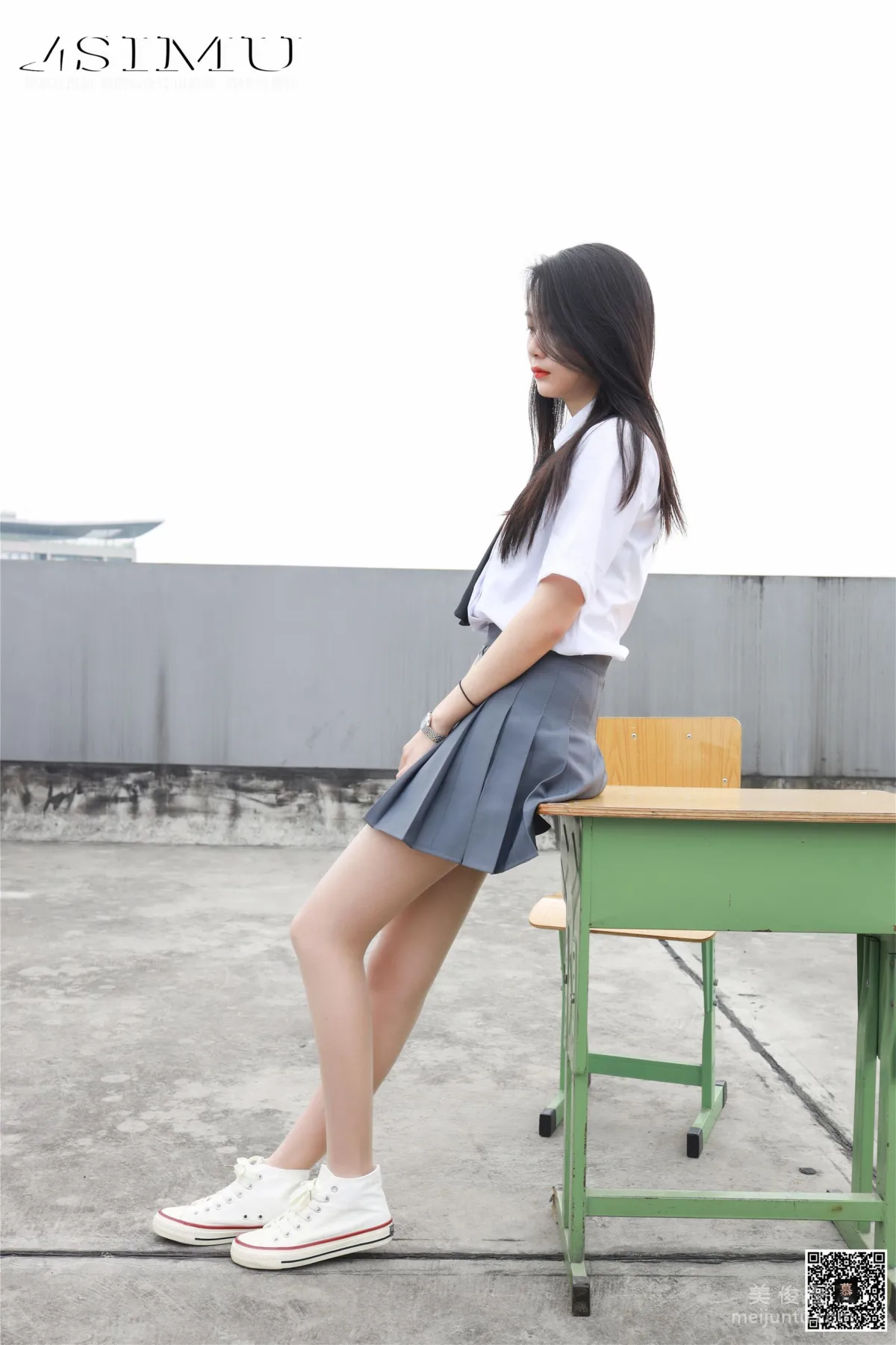Xin Mo: SiMu SM223 photo 4