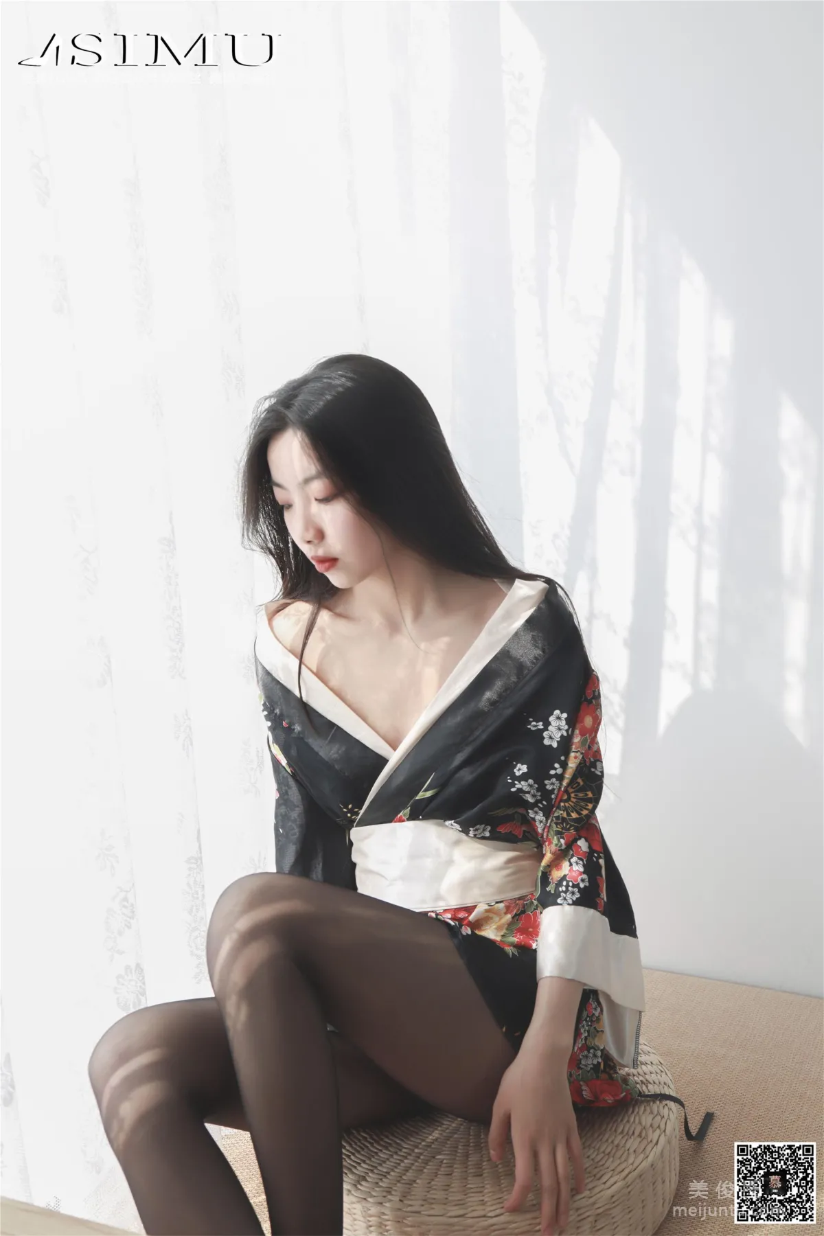 Xin Mo: SiMu SM215 photo 4