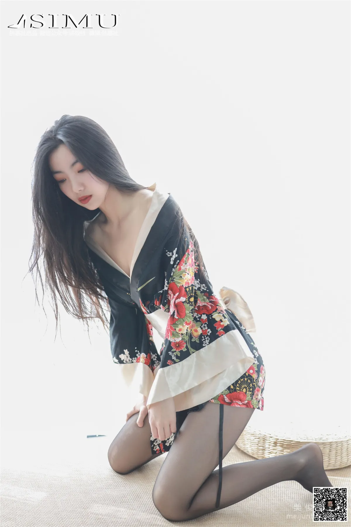 Xin Mo: SiMu SM215 photo 24