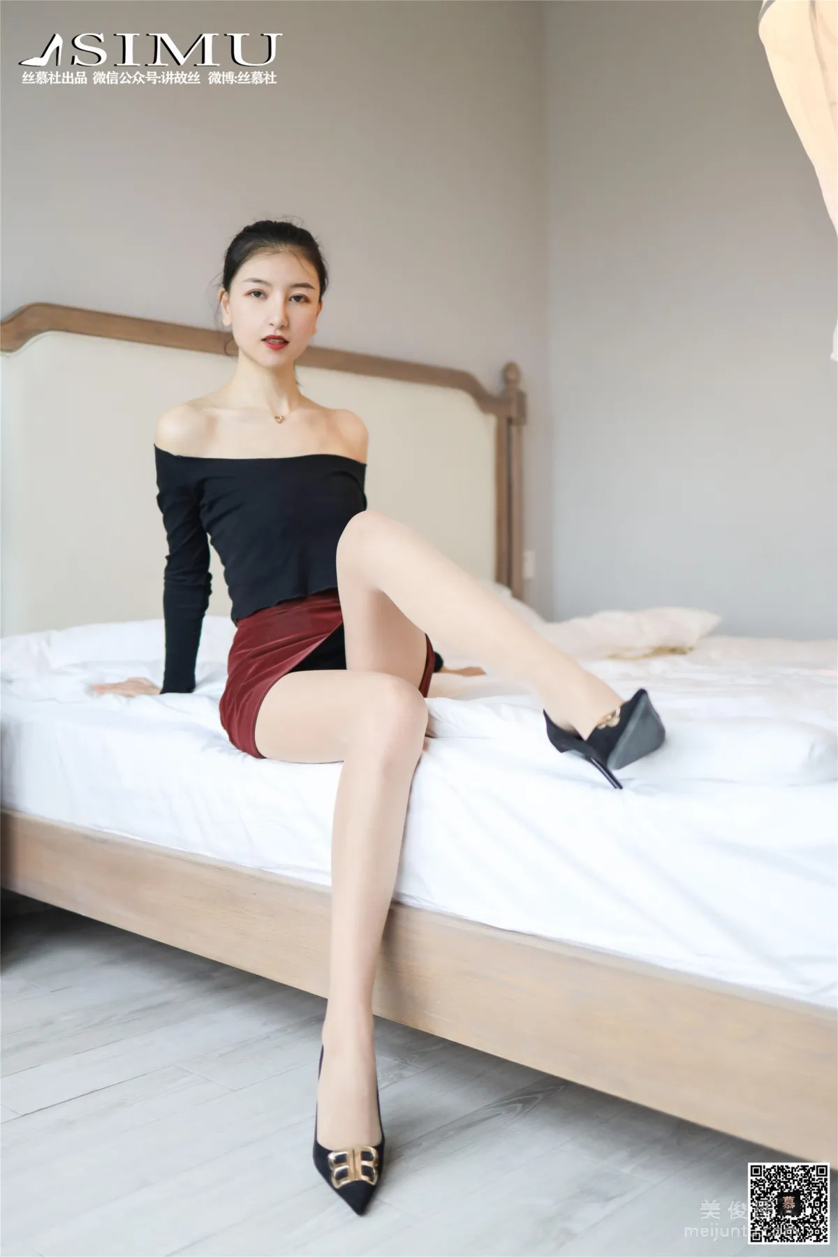 [丝慕] SM225 天天一元 茗茗《裙装还是裤里丝》5