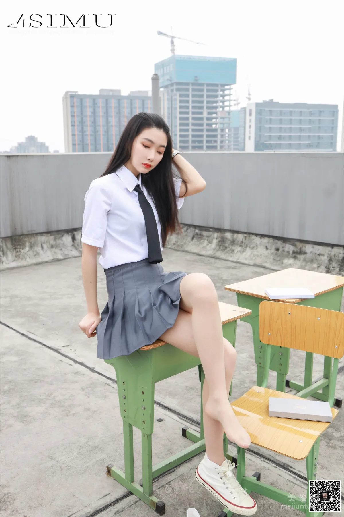 Xin Mo: SiMu SM223 photo 18